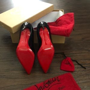 SOLD 🚫 New Christian Louboutin Decollete 100